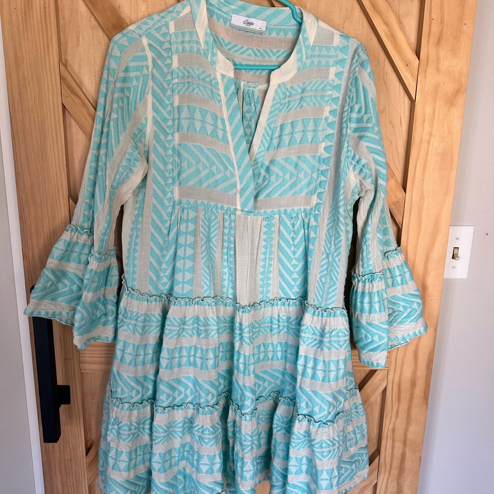 Elegant Blue and Cream Patterned Dress